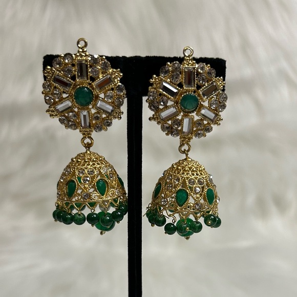 Green Gold Jhumki Earrings - Picture 6 of 8